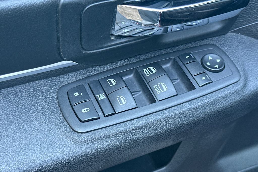 Thumbnail: 2024 RAM 1500 - 22