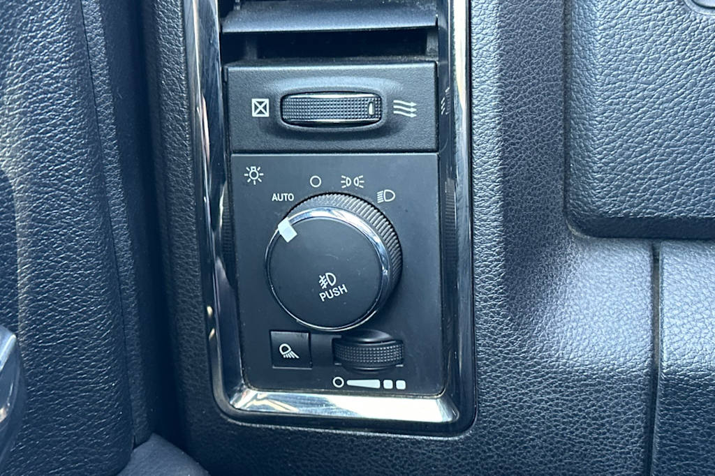 Thumbnail: 2017 RAM 1500 - 29