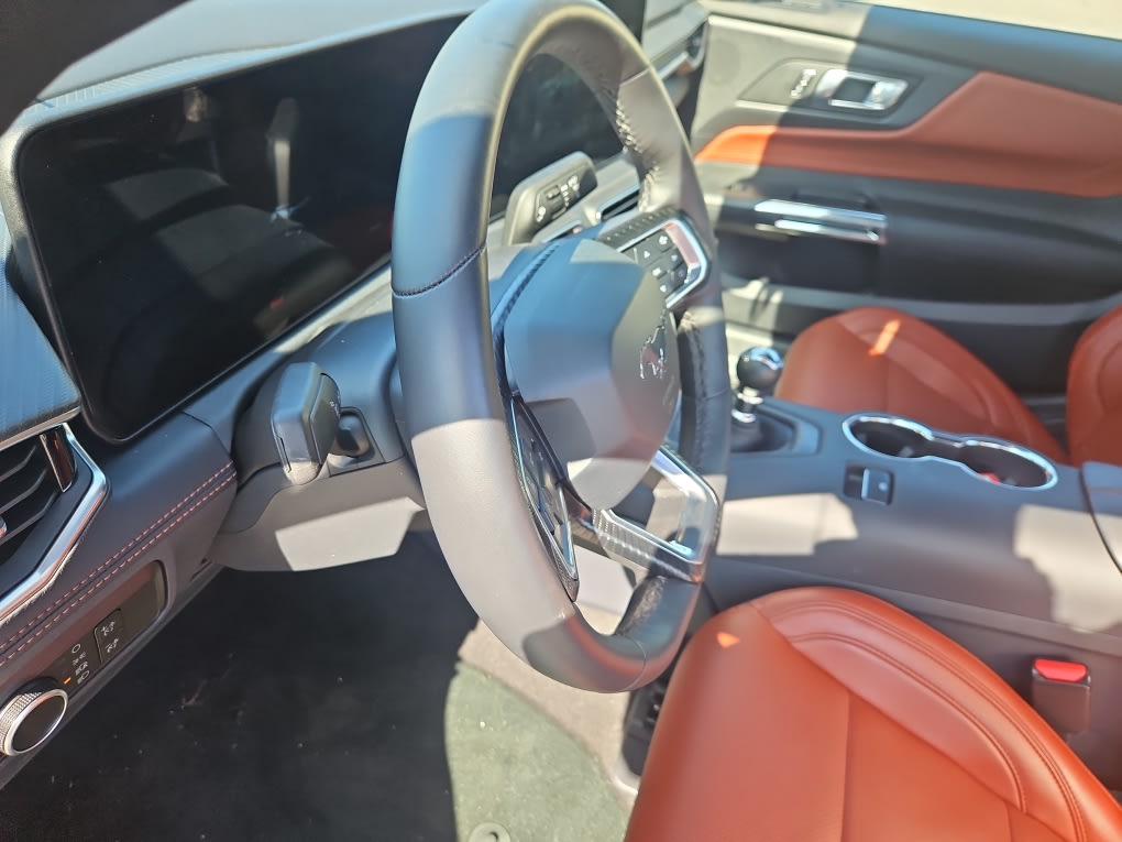 Thumbnail: 2025 Ford Mustang - 12