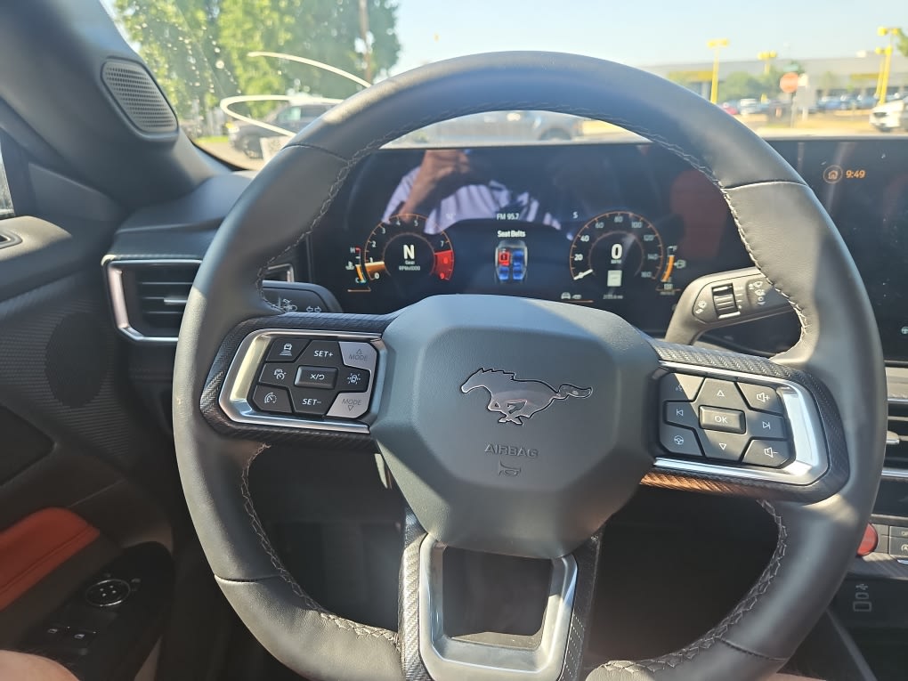 Thumbnail: 2025 Ford Mustang - 8