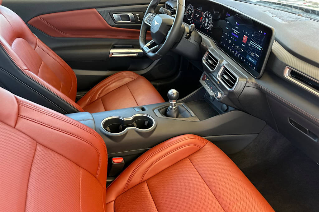 Thumbnail: 2025 Ford Mustang - 9