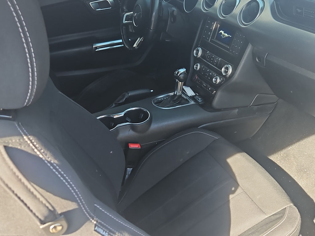 Thumbnail: 2020 Ford Mustang - 9