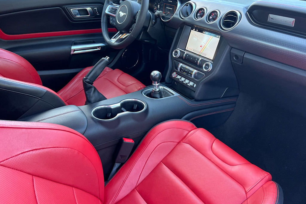 Thumbnail: 2019 Ford Mustang - 10