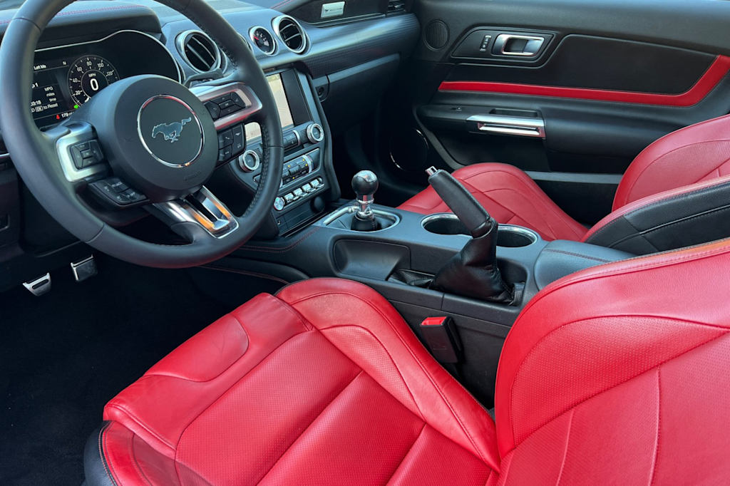 Thumbnail: 2019 Ford Mustang - 9