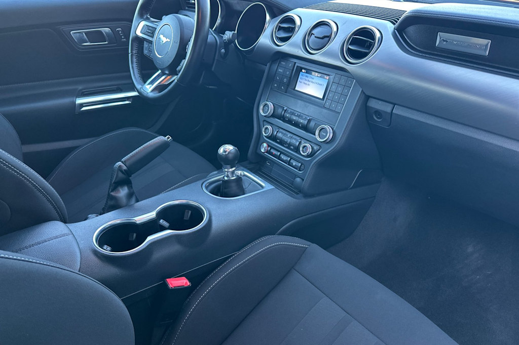 Thumbnail: 2022 Ford Mustang - 13