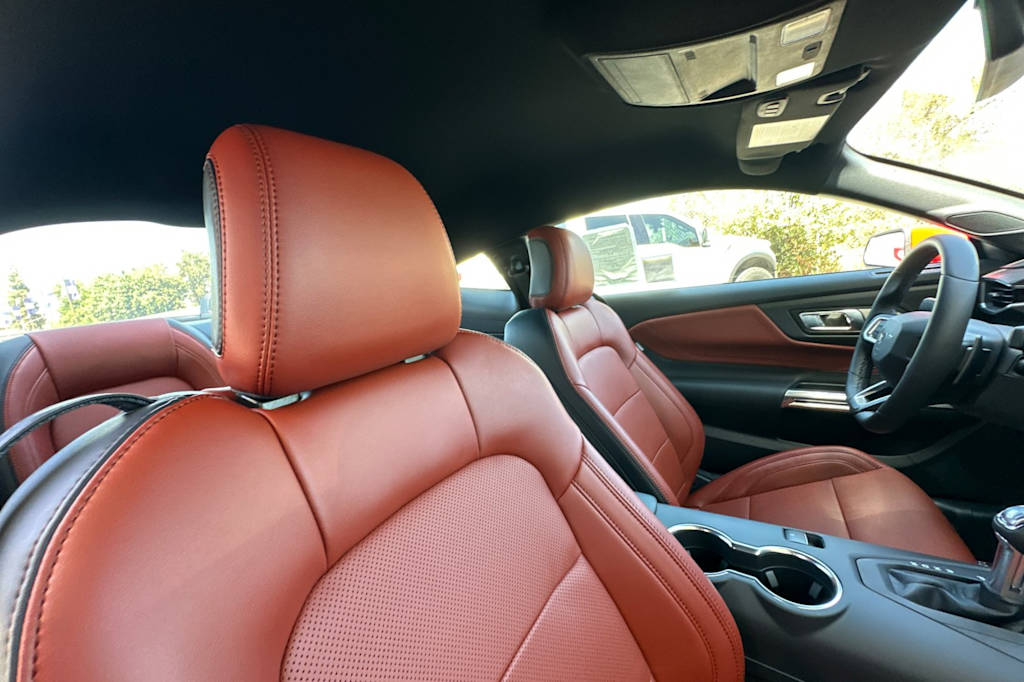 Thumbnail: 2025 Ford Mustang - 9