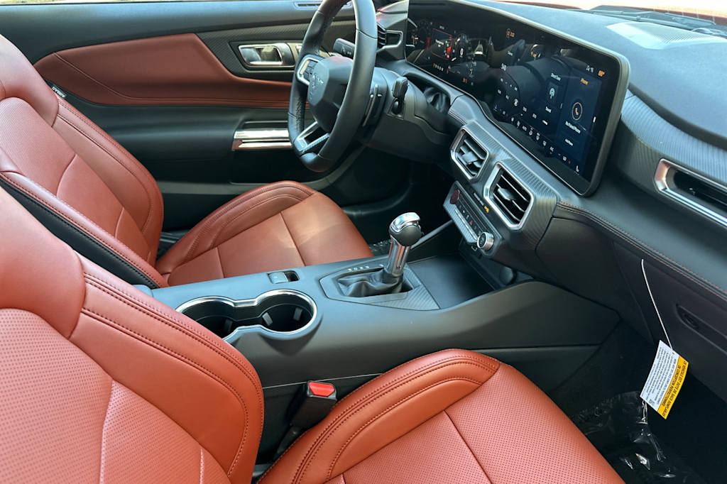 Thumbnail: 2025 Ford Mustang - 12