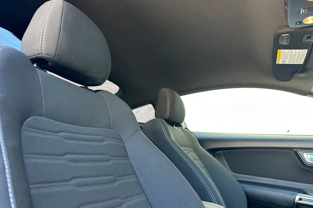 Thumbnail: 2022 Ford Mustang - 8