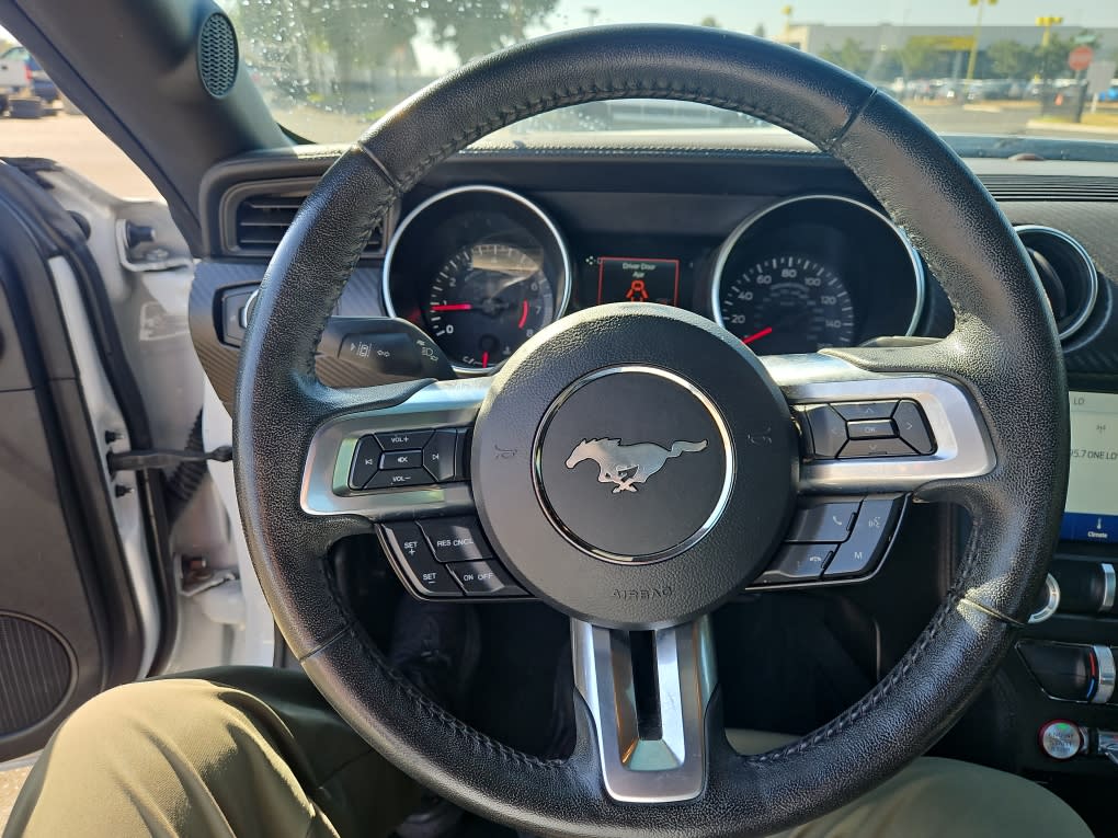Thumbnail: 2022 Ford Mustang - 8