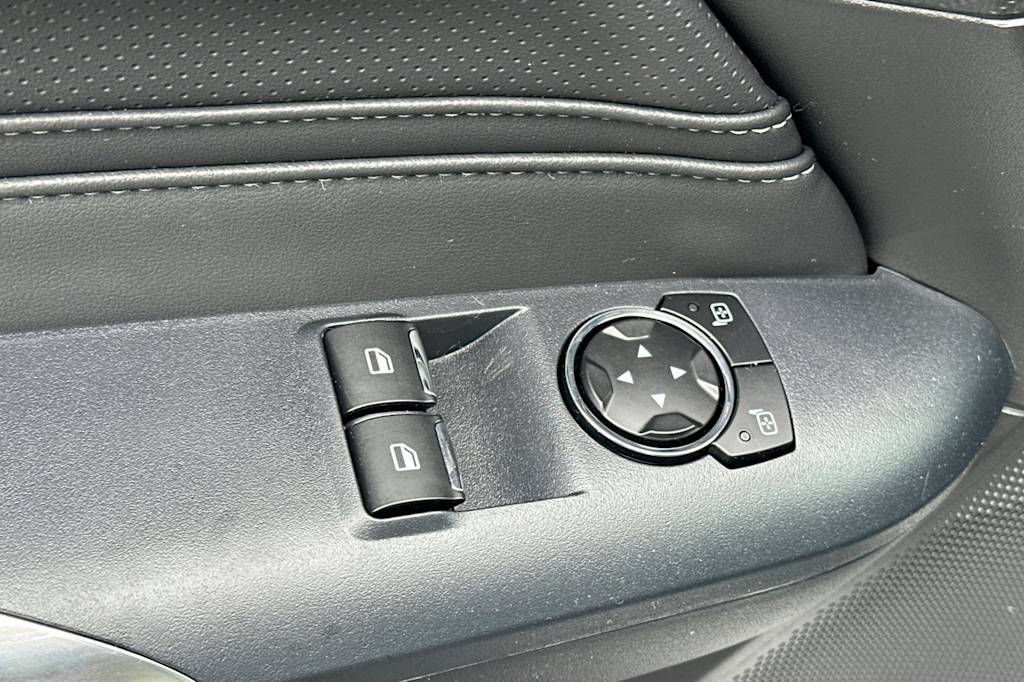 Thumbnail: 2025 Ford Mustang - 22