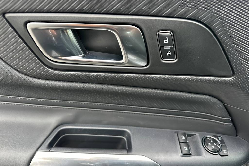 Thumbnail: 2025 Ford Mustang - 21