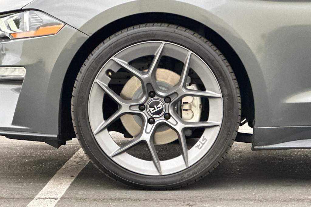 Thumbnail: 2019 Ford Mustang - 8