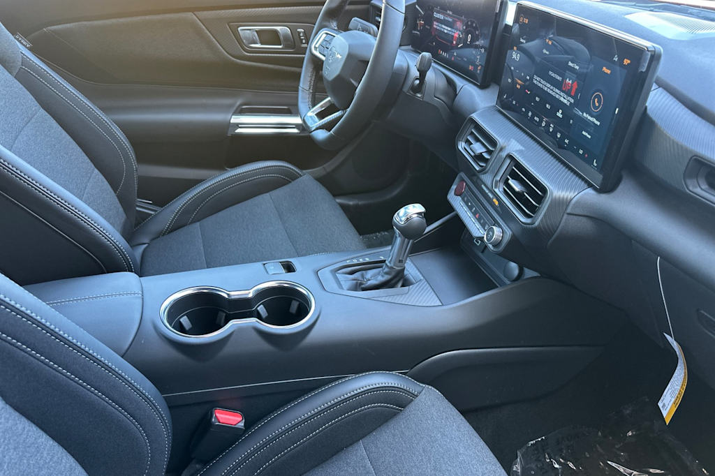 Thumbnail: 2025 Ford Mustang - 12