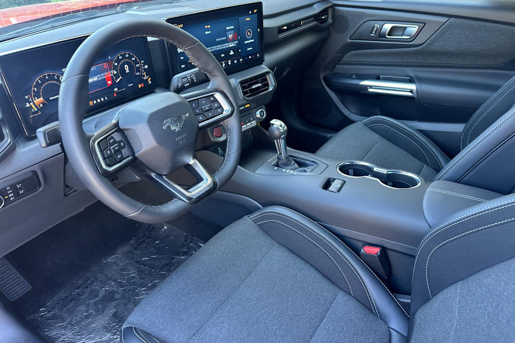 Thumbnail: 2025 Ford Mustang - 8