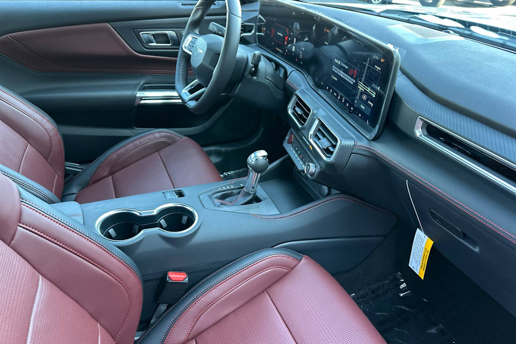 Thumbnail: 2025 Ford Mustang - 13