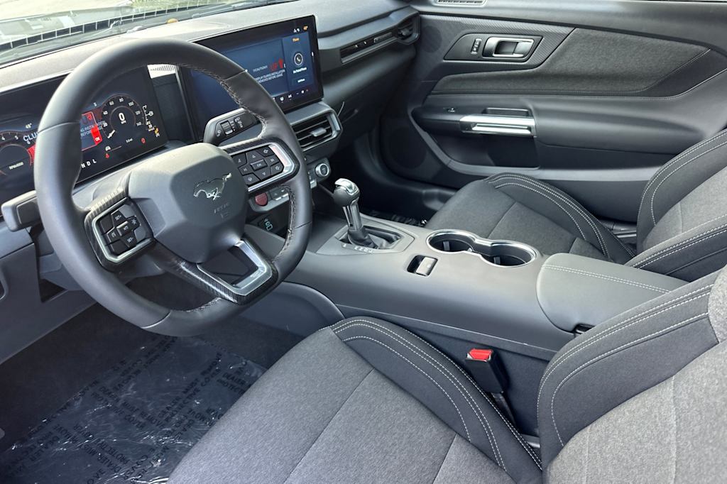 Thumbnail: 2026 Ford Mustang - 9