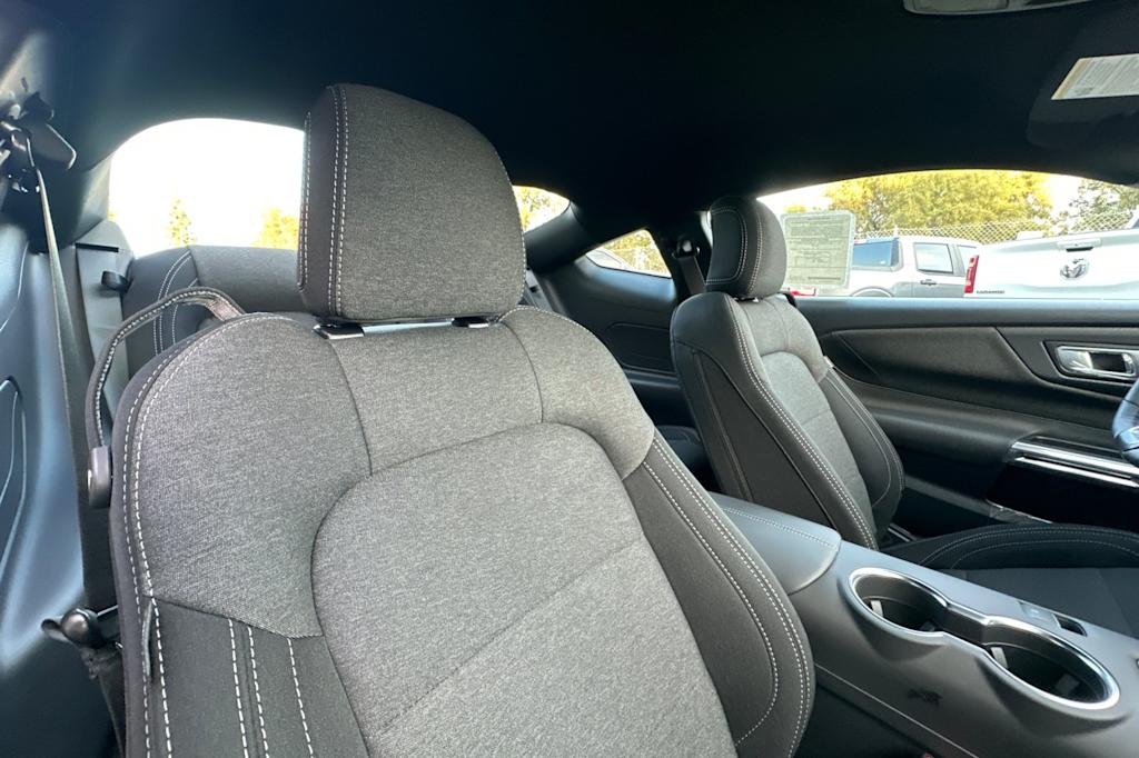 Thumbnail: 2026 Ford Mustang - 10