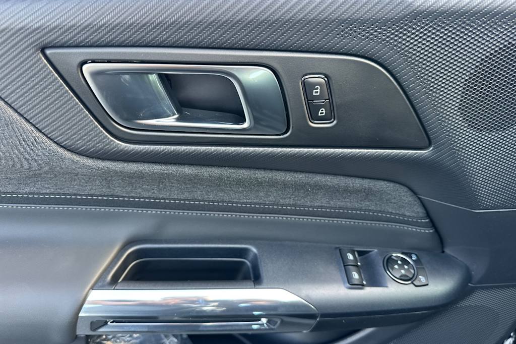 Thumbnail: 2026 Ford Mustang - 21