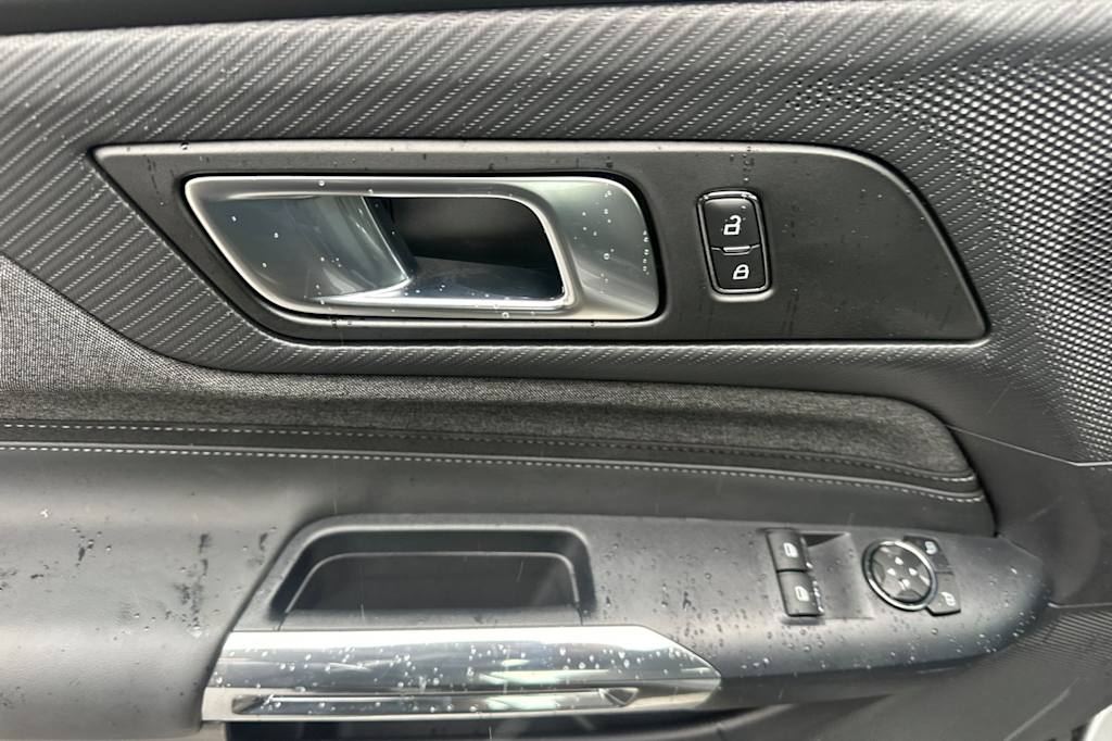 Thumbnail: 2025 Ford Mustang - 21