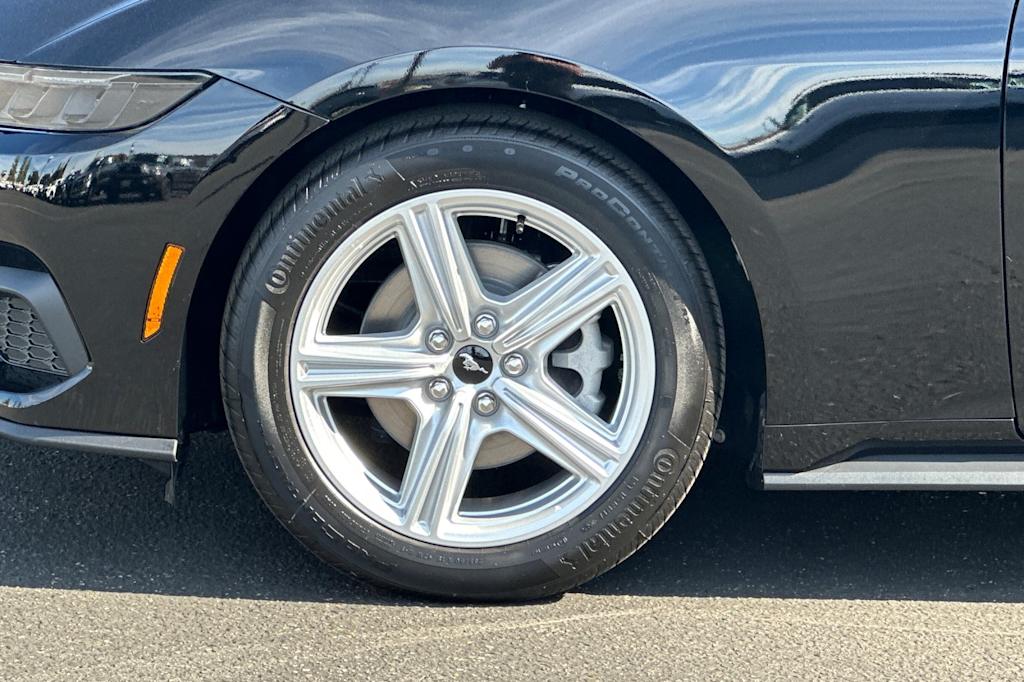 Thumbnail: 2026 Ford Mustang - 8