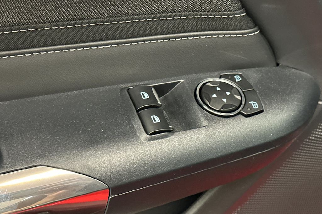 Thumbnail: 2025 Ford Mustang - 21