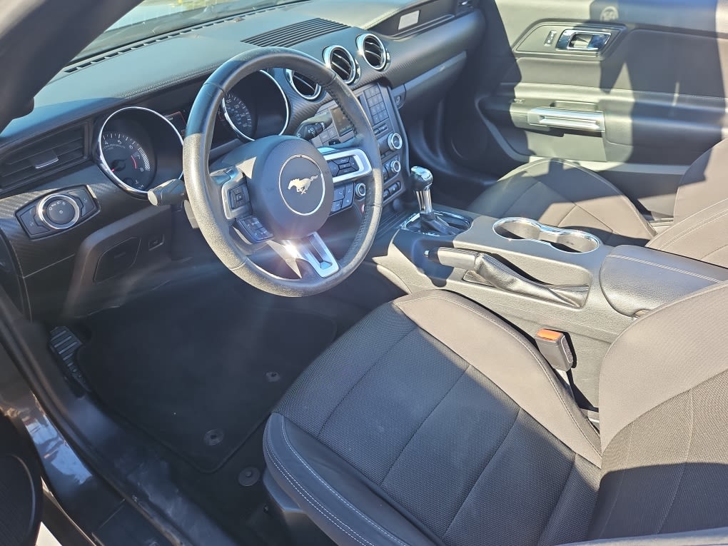 Thumbnail: 2016 Ford Mustang - 10