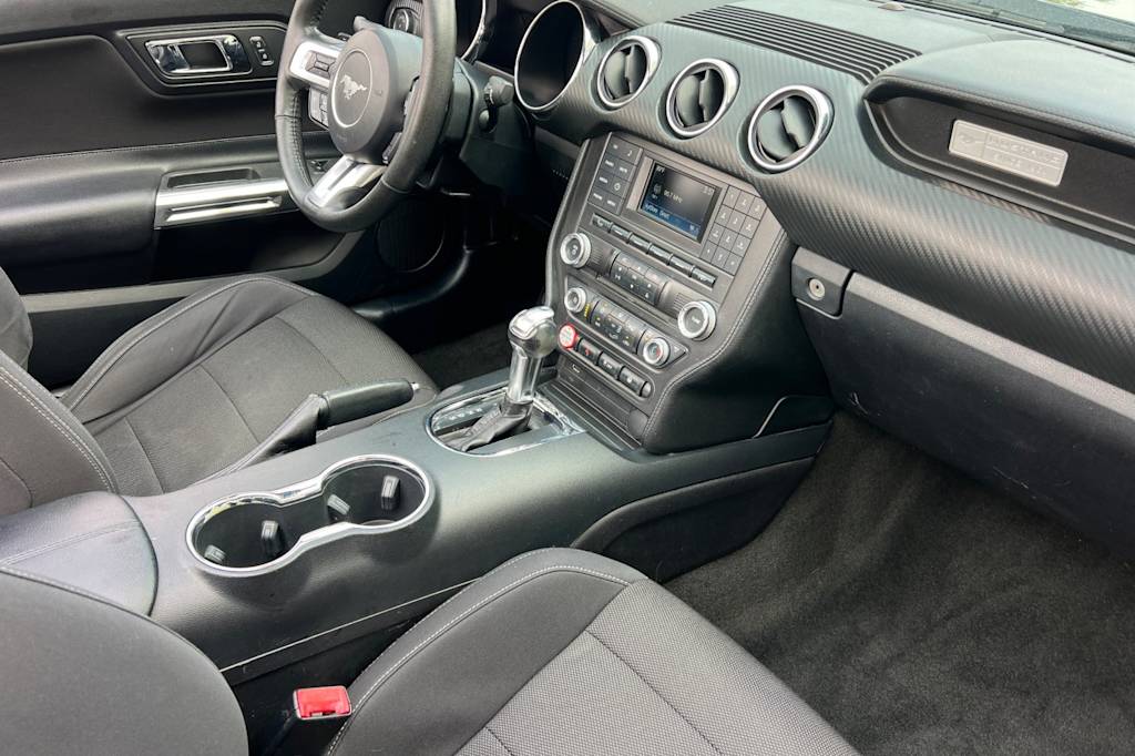 Thumbnail: 2016 Ford Mustang - 12