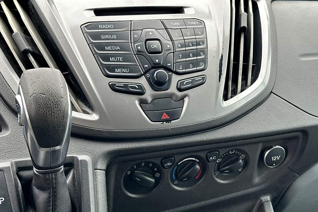 Thumbnail: 2017 Ford Transit Series - 25