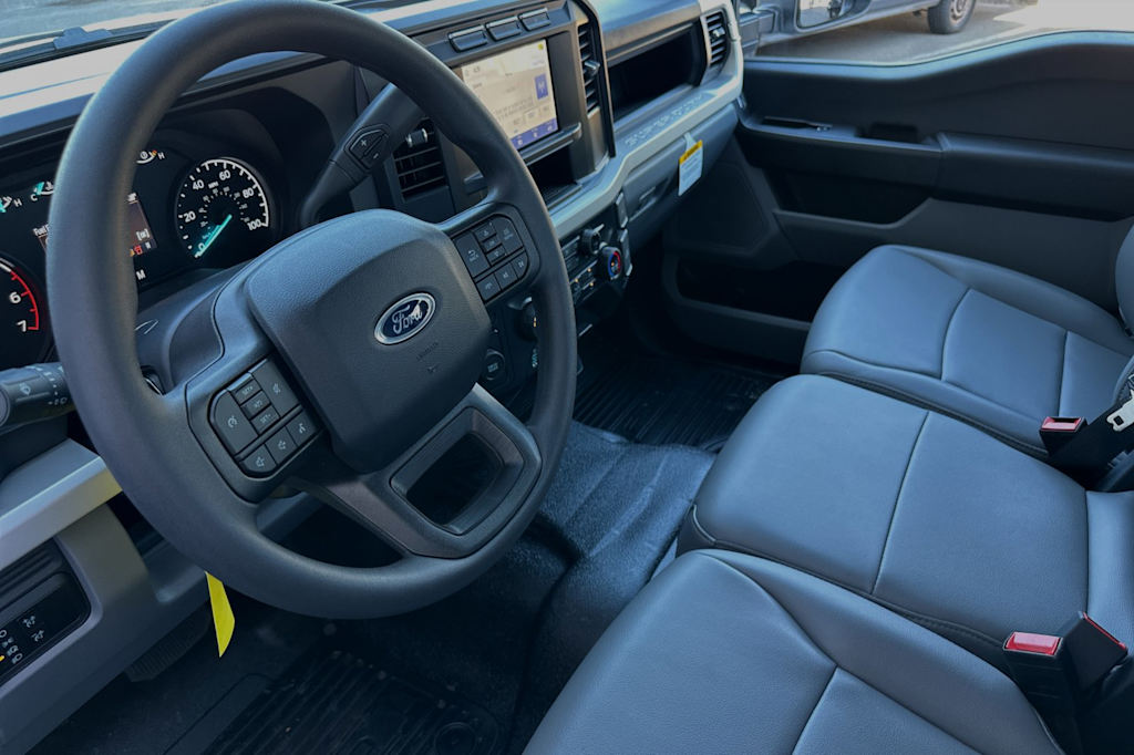 2024 Ford F-250 XL 7