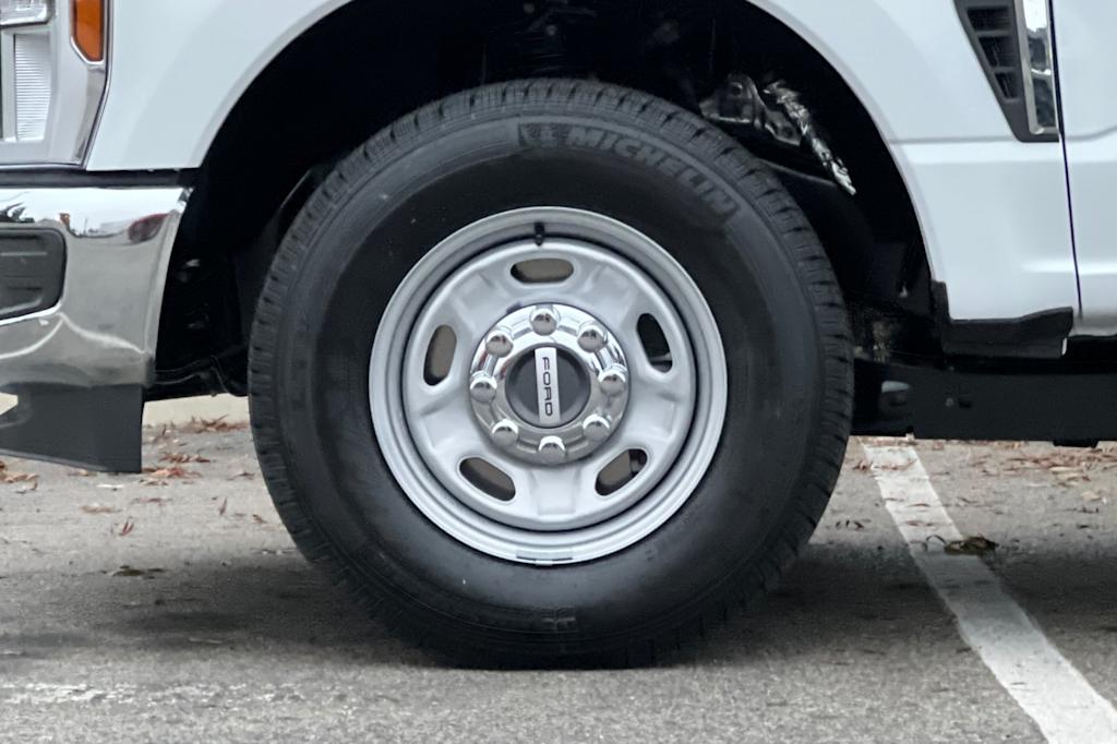 Thumbnail: 2026 Ford F-250 - 5