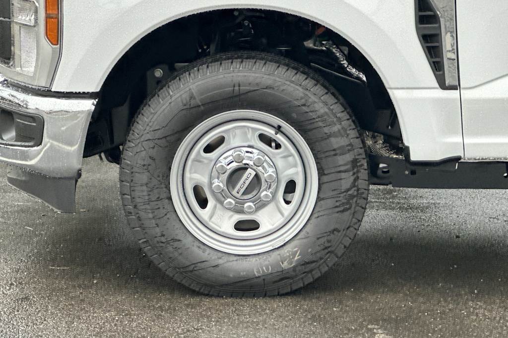 Thumbnail: 2026 Ford F-250 - 6