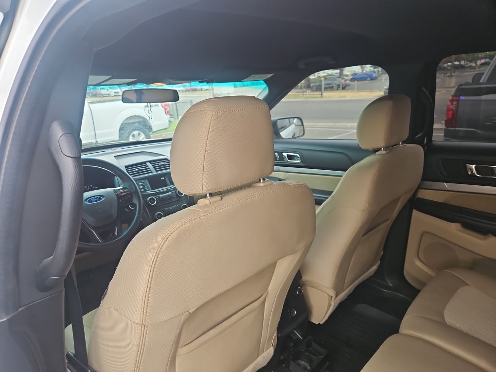 Thumbnail: 2016 Ford Explorer - 11