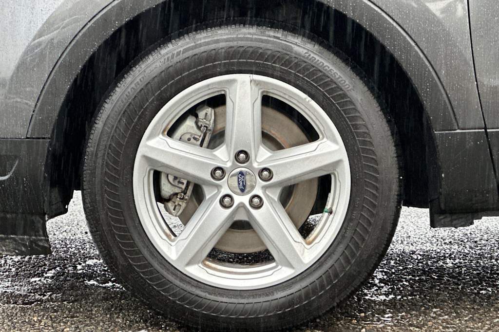 Thumbnail: 2018 Ford Explorer - 8