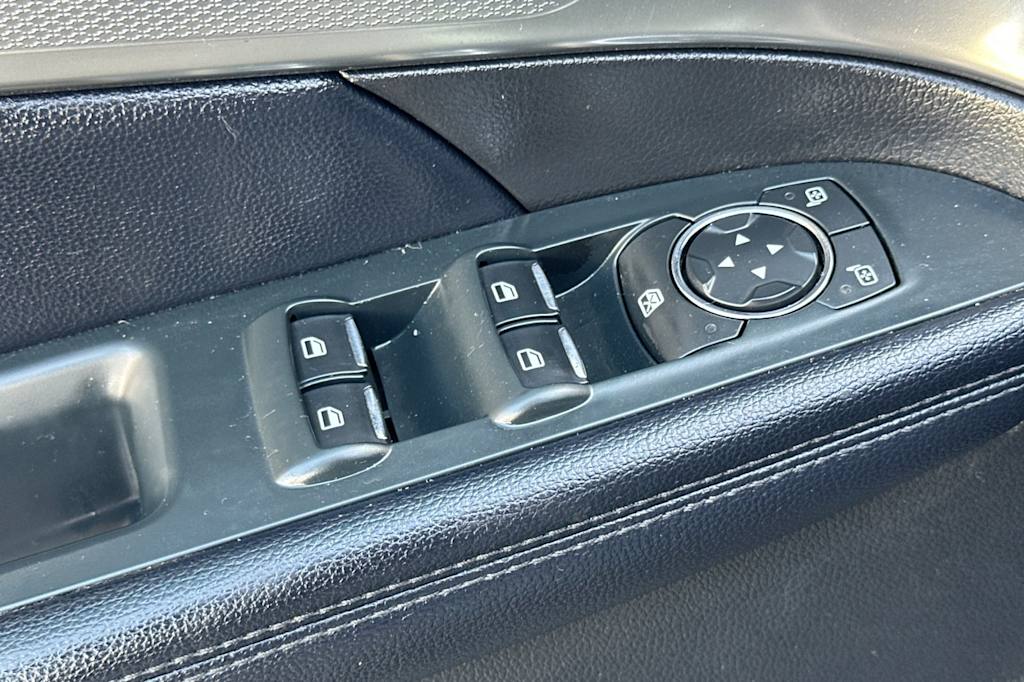 Thumbnail: 2018 Ford Explorer - 24