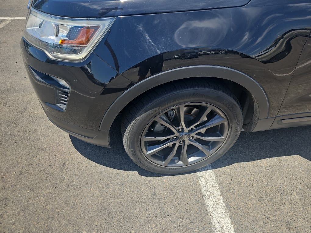 Thumbnail: 2018 Ford Explorer - 8