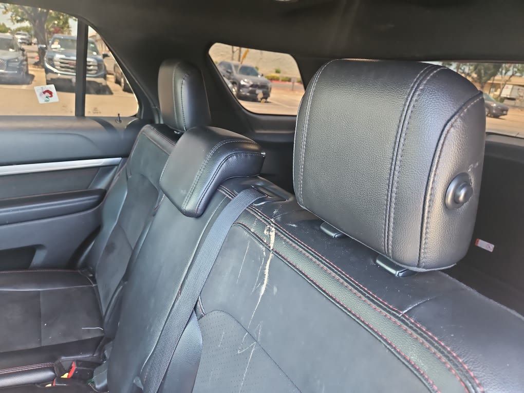 Thumbnail: 2018 Ford Explorer - 10