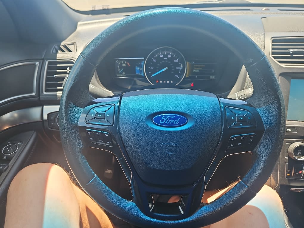 Thumbnail: 2018 Ford Explorer - 12