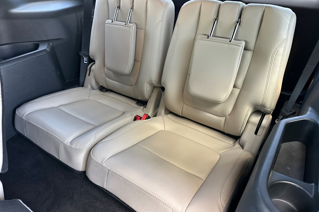 Thumbnail: 2019 Ford Explorer - 24