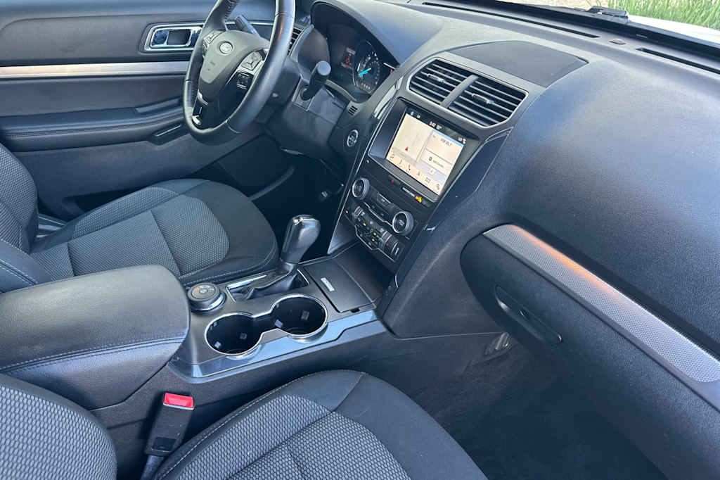 Thumbnail: 2019 Ford Explorer - 13