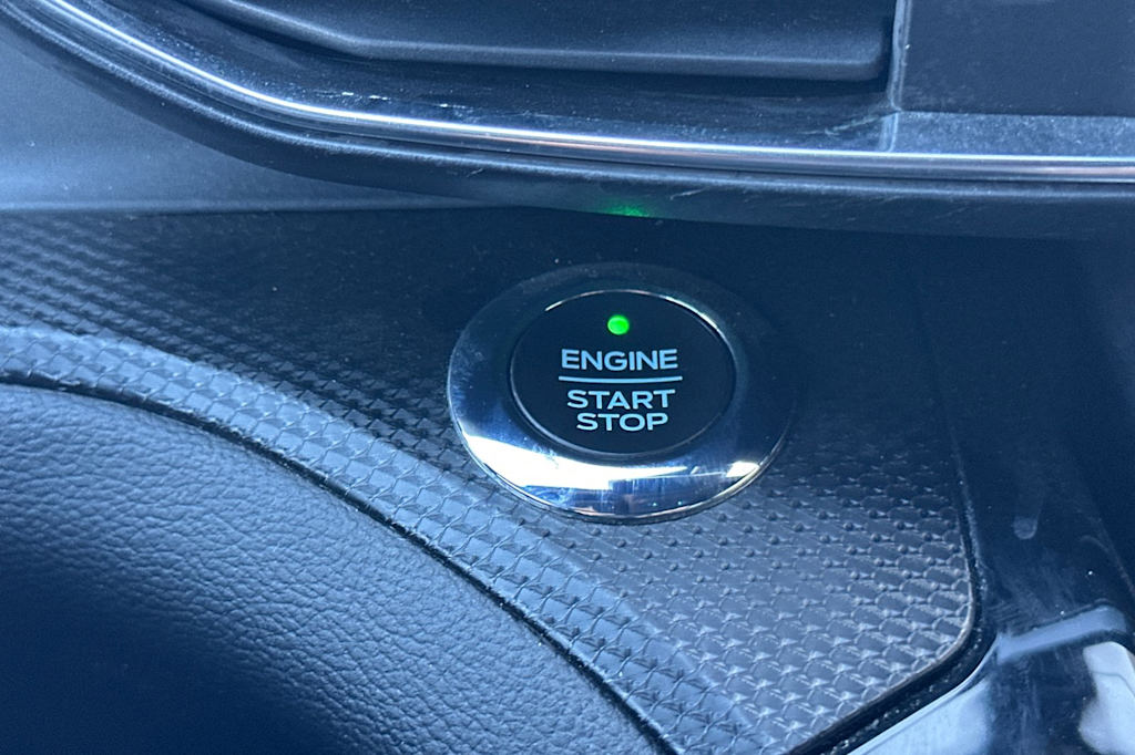 Thumbnail: 2021 Ford Explorer - 28