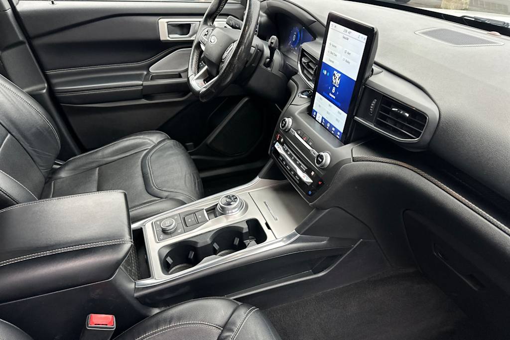 Thumbnail: 2020 Ford Explorer - 12