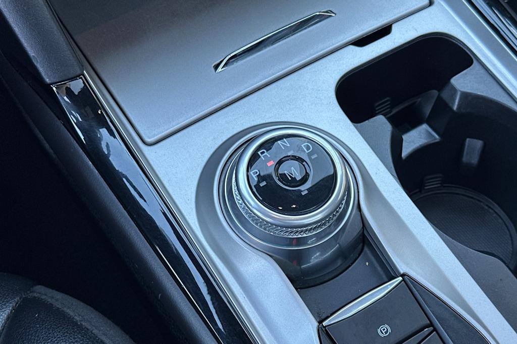 Thumbnail: 2024 Ford Explorer - 14