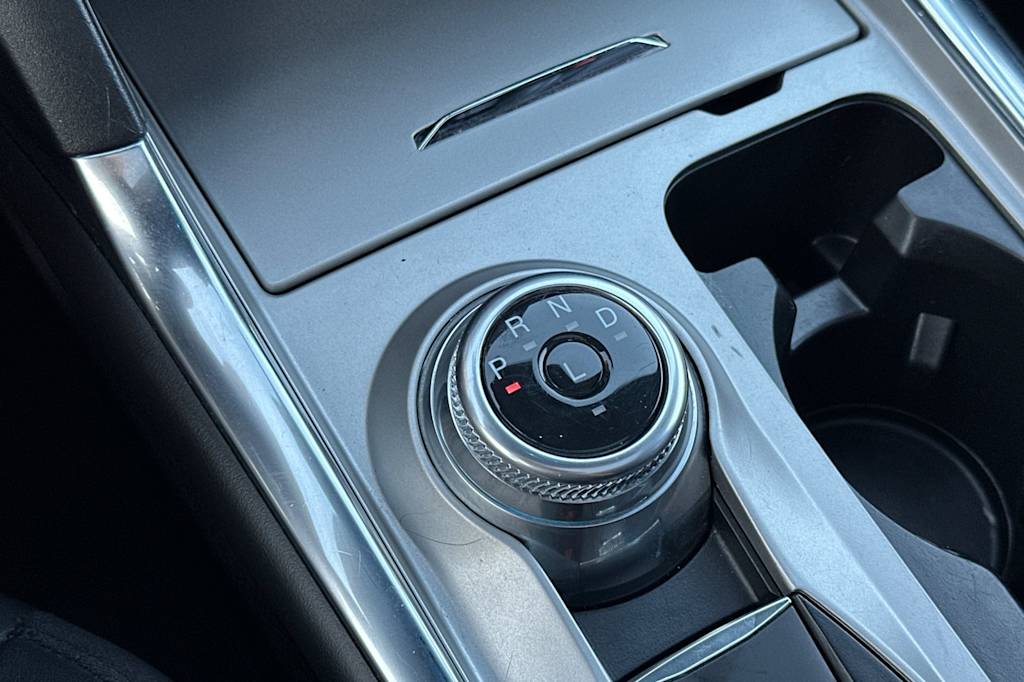 Thumbnail: 2023 Ford Explorer - 15