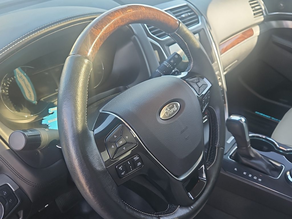 Thumbnail: 2017 Ford Explorer - 2