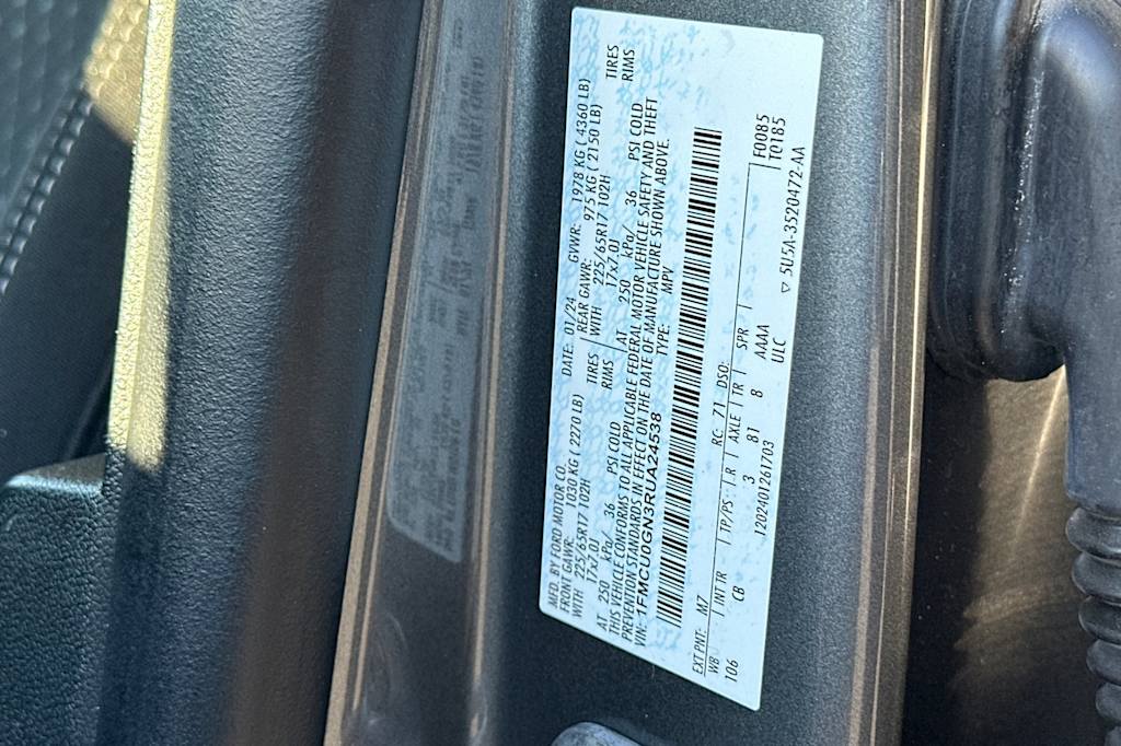 Thumbnail: 2024 Ford Escape - 18