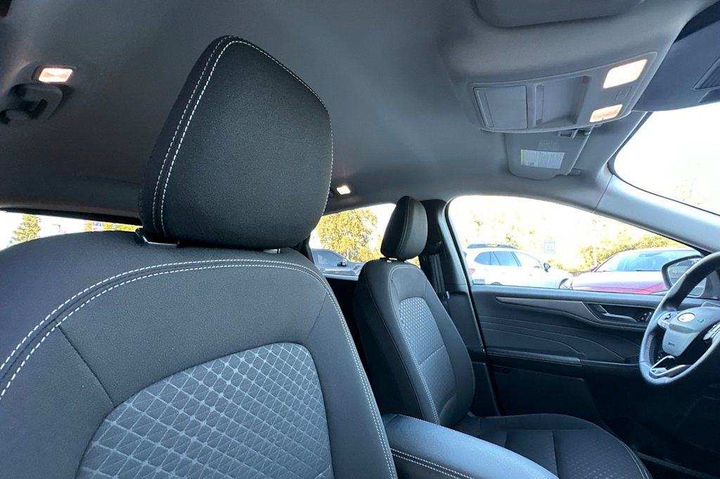 Thumbnail: 2024 Ford Escape - 10