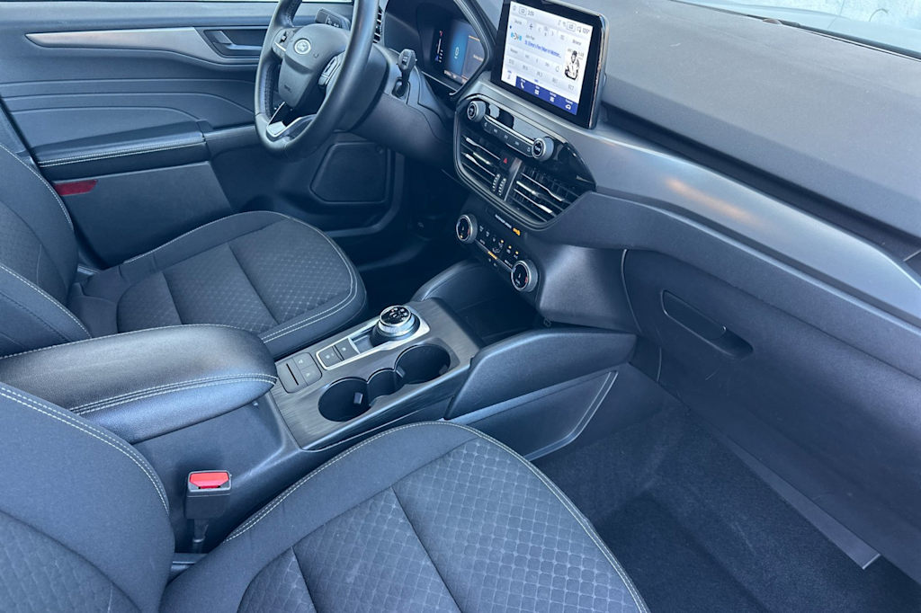 Thumbnail: 2024 Ford Escape - 13