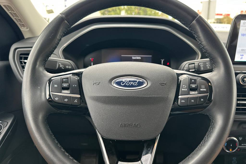 Thumbnail: 2023 Ford Escape - 27