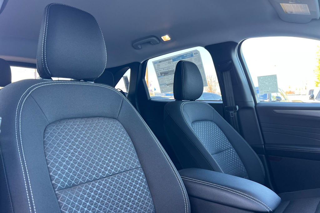 2025 Ford Escape Active 10