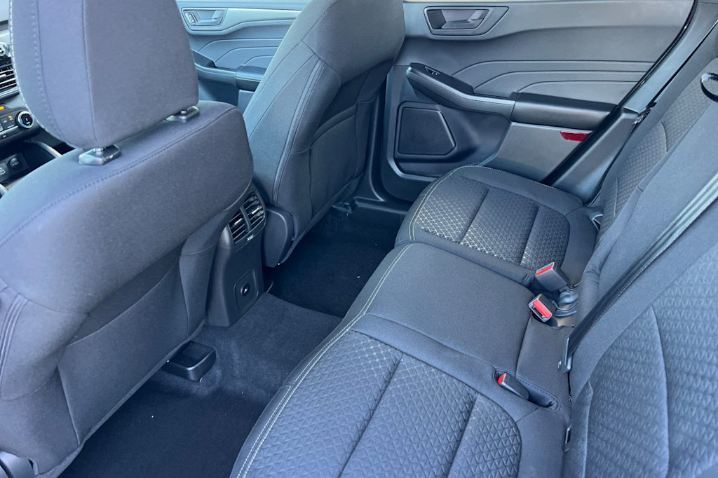 2025 Ford Escape Active 11